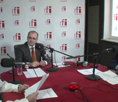 Emisiune despre asigurări la RFI România